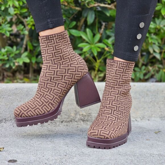 Women's Chunky Block Heel Sock Boots Print Color - Picture 1 of 5